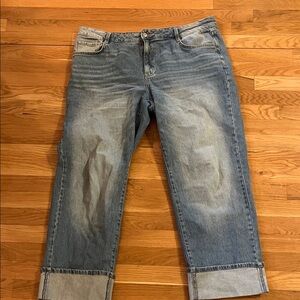 Time and Tru Distressed Relaxed Fit Women’s Jeans